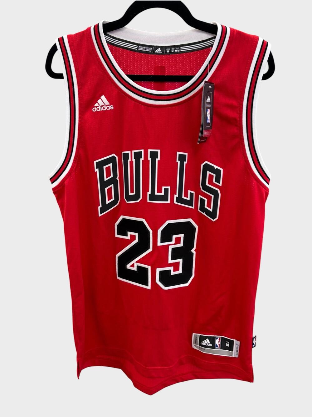 Michael Jordan #23 Chicago Bulls Adidas Swingman Jersey – NWT Pro Stitch- Medium